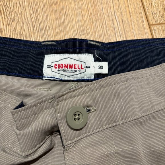 James Cromwell Khaki Tan Dress Shorts Bermuda Men's Size 30 - Picture 3 of 4